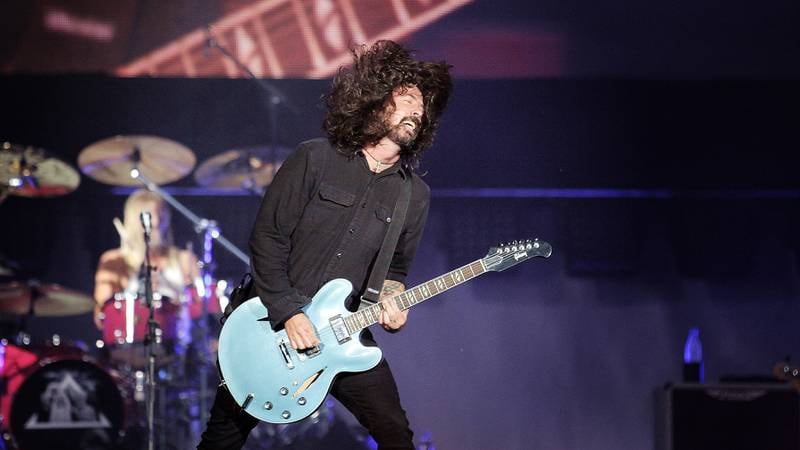 Dave Grohl i Foo Fighters la arbeidsinnsatsen til i Roskilde.