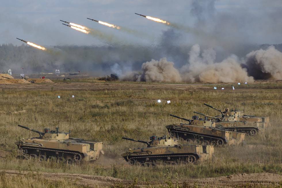Ifølge amerikanske etterretningskilder planlegger Russland skjulte operasjoner for å skape grunnlag for å gå til invasjon av østlige Ukraina. 
Foto: Vadim Savitskiy / Russian Defense Ministry Press Service via AP, File / NTB