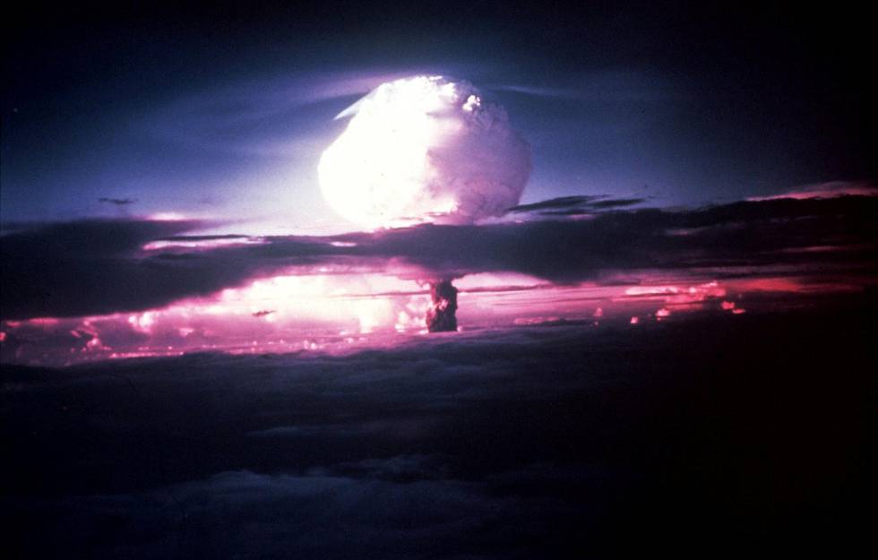 BOMBE: Ivy Mike var en prøvesprengning av en atombombe i 1952, utført på Enewetakatollen i Stillehavet. FOTO: SCANPIX SVERIGE