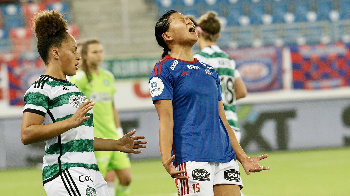Ylinn Tennebø skriker ut sin frustrasjon etter å ha misbrukt en stor mulighet i den første omgangen mellom Vålerenga og Celtic