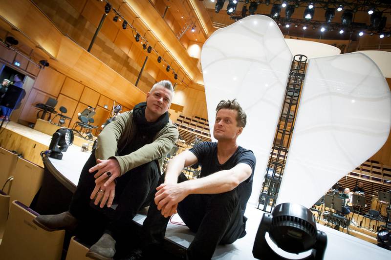 Janove Ottesen og Christian Eriksen under generalprøvene på "The Mute", Stavanger konserthus