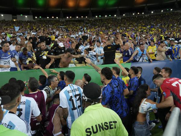 Skandalescener på tribunen da Argentina senket Brasil i VM-kvalifisering