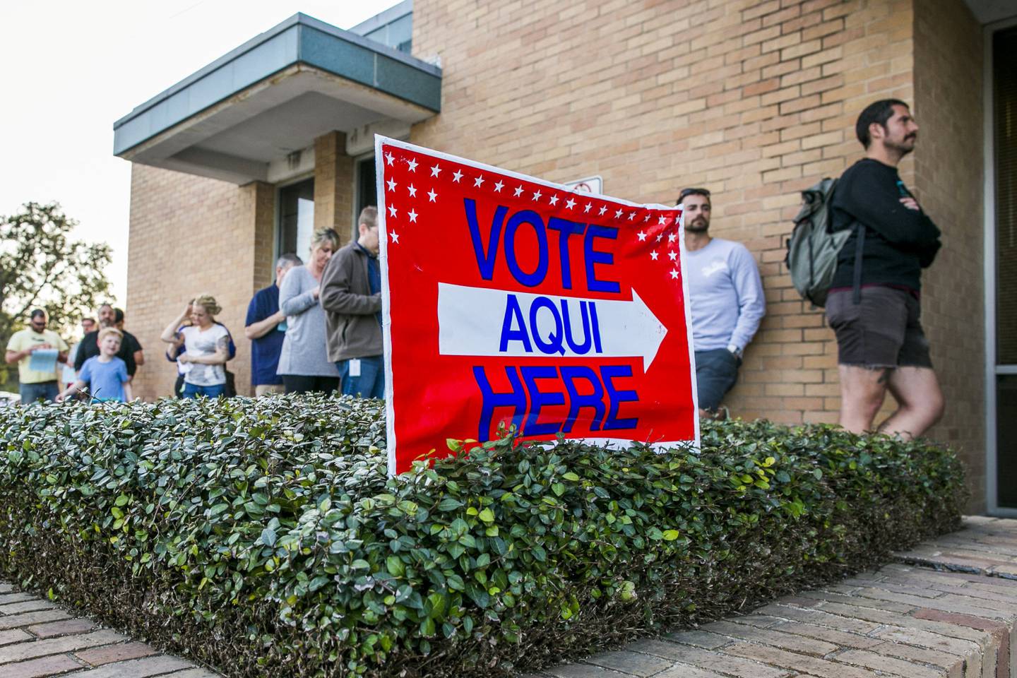 ØKNING: Antall demokratiske velgere som har deltatt i primærvalget i Texas foran mellomvalgene har økt. FOTO: NTB SCANPIX
