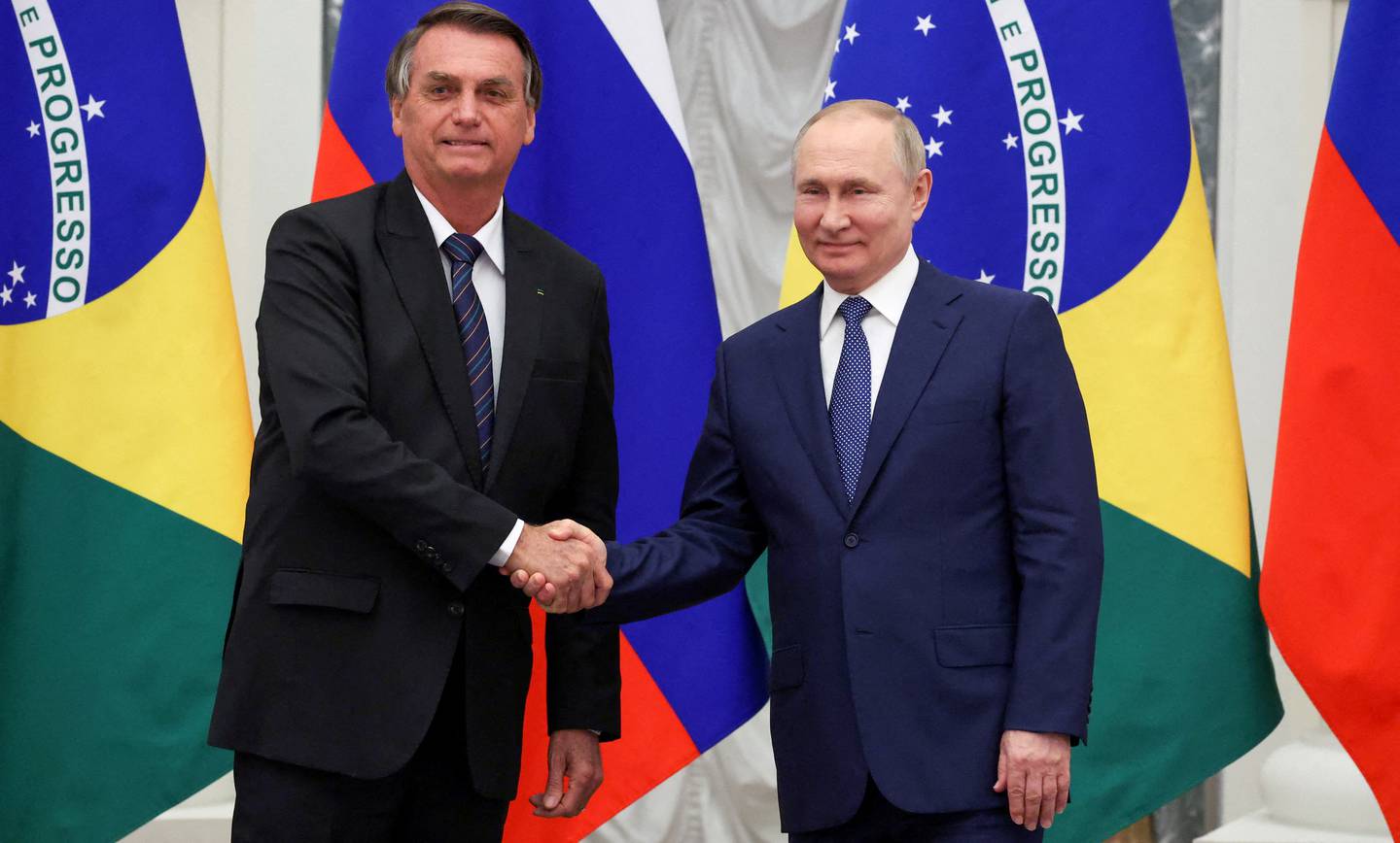 Brasils president Jair Bolsonaro sammen med Russlands president Vladimir Putin i februar i år.