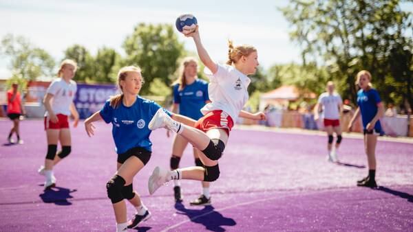 Håndballcup har 450 lag på venteliste: – Fredrikstad er ikke større