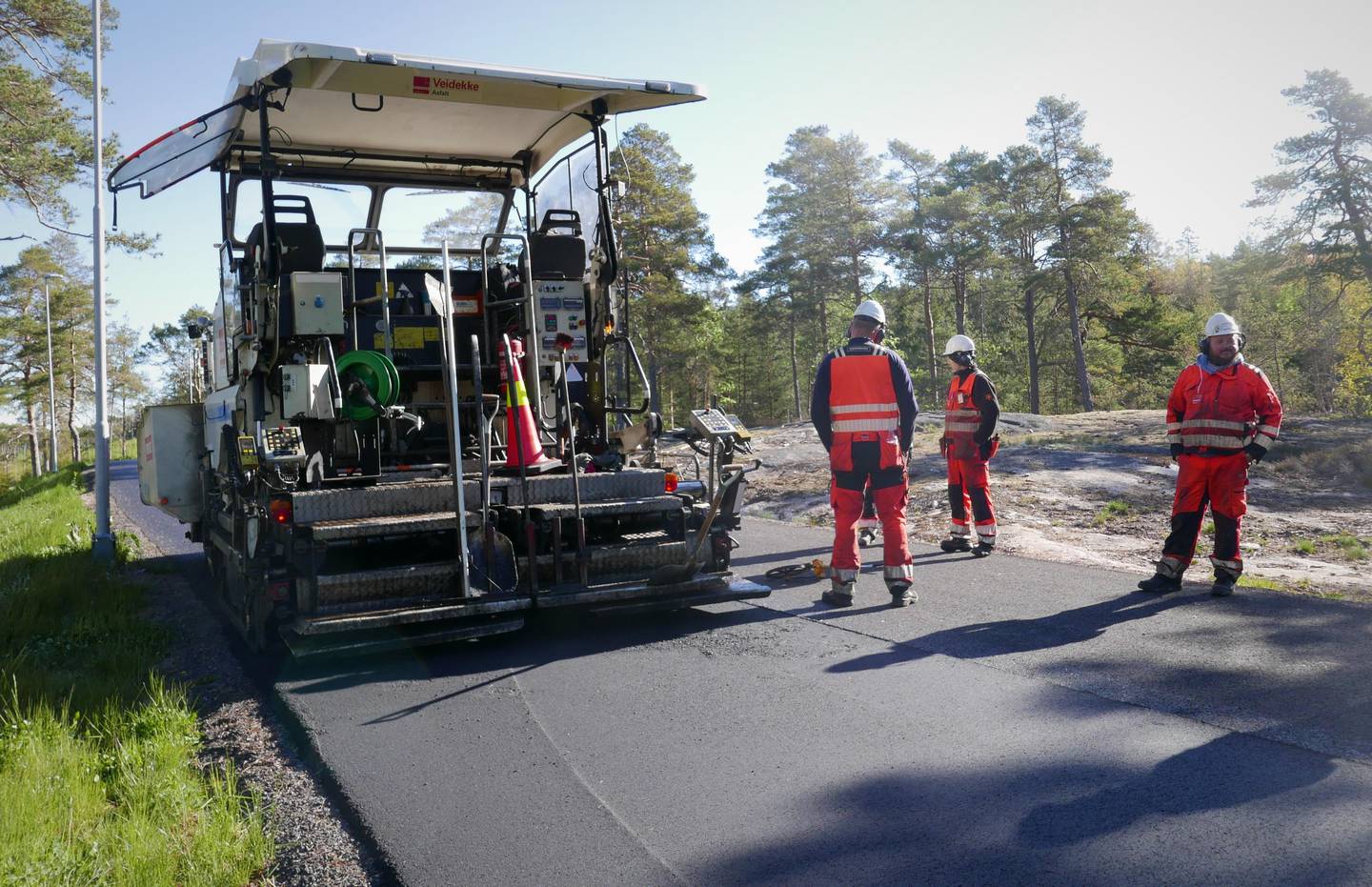 Veidekke har startet runde to med asfaltering på rulleskianlegget i Fredrikstadmarka.