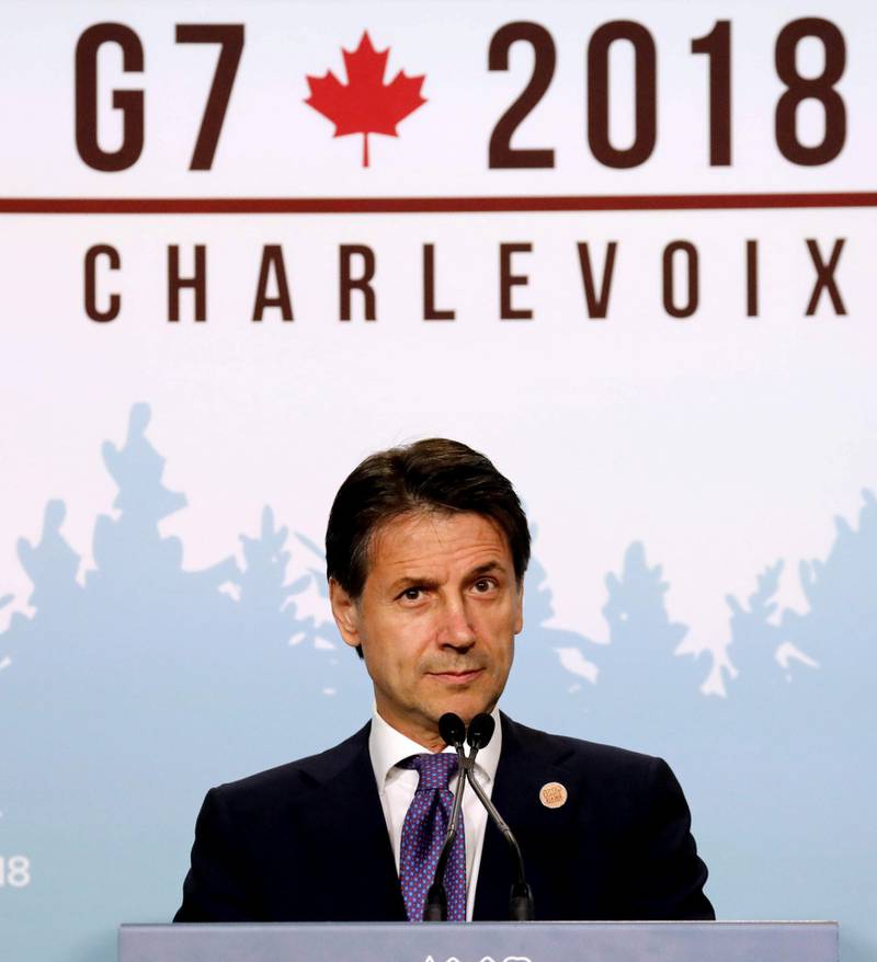 Italias ferske statsminister Giuseppe Conte avslørte sprekker i den europeiske enigheten på sitt aller første internasjonale toppmøte da han erklærte støtte til Trumps forslag om å invitere Russland tilbake til G7. 