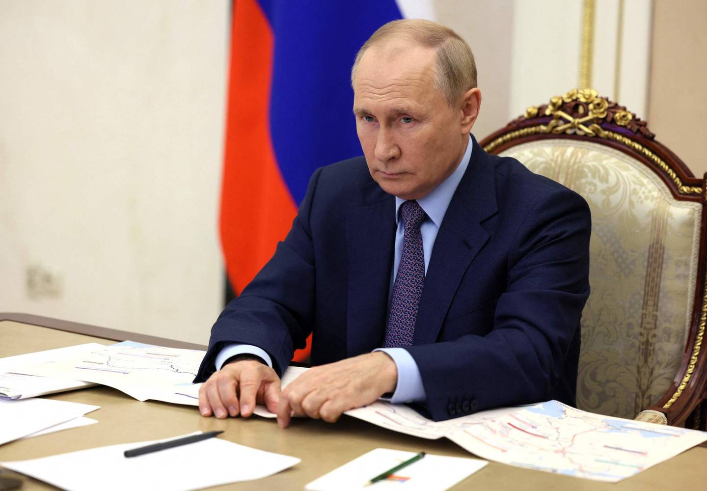 Det har kommet økt kritikk fra ulike hold mot Russlands president Vladimir Putin etter det militære tilbakeslaget i Ukraina. Her er Putin i en videokonferanse i Moskva 8. september.