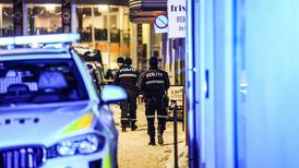 18-åring utenfor livsfare etter knivstikking på åpen gate i Oslo