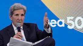 Klimatopp John Kerry spøkte med Bidens alder under Oslo-besøk