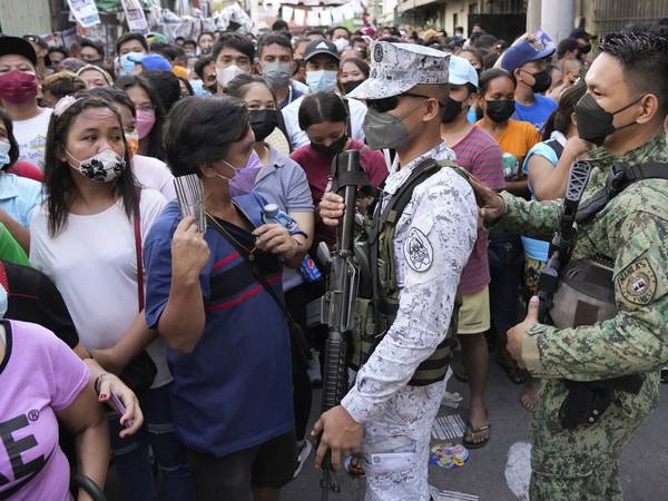 Uoffisiell opptelling gir brakseier til Marcos på Filippinene