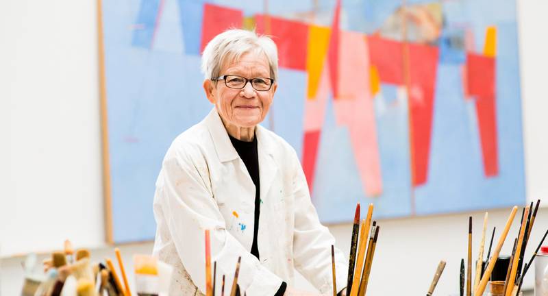 Irma Salo Jæger er 88 år ung. Utstillingen på Henie Onstad kunstsenter spenner over nesten 60 års virksomhet, og bør kunne bli en publikumssuksess.