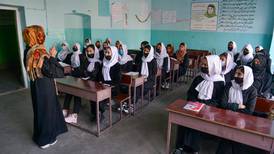 Afghanske jenteskoler stengt like etter åpning