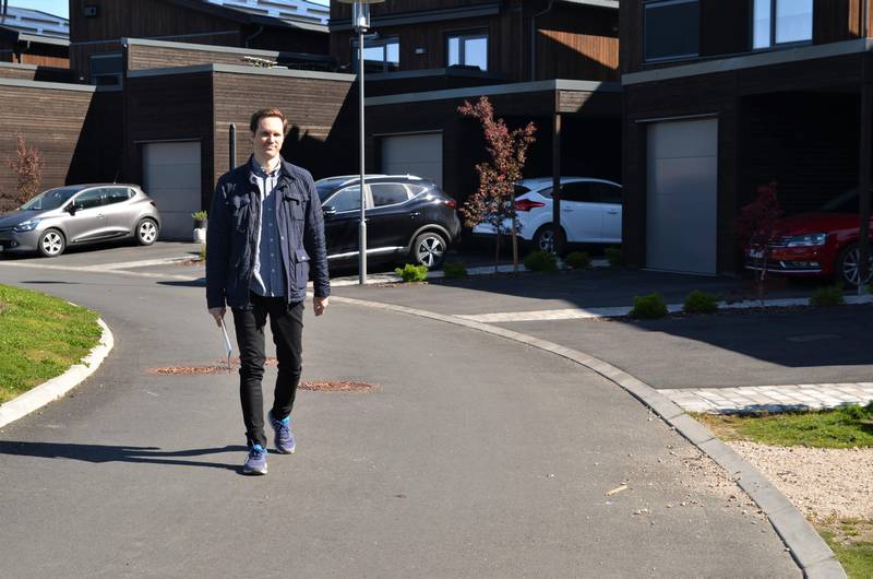 Markedsansvarlig Thomas Hansen registrerer at det er stor interesse også utenfor Fredrikstad for boligene med «grønn byggestandard».