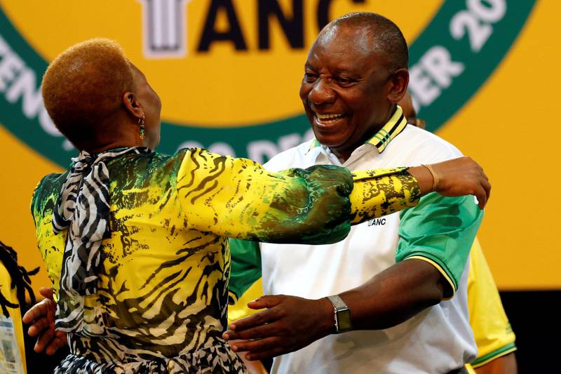  Cyril Ramaphosa er en veteran i ANC, og er visepresident i Sør-Afrika. Likevel blir han ansett som en person som kan skaffe endring i ANC. 