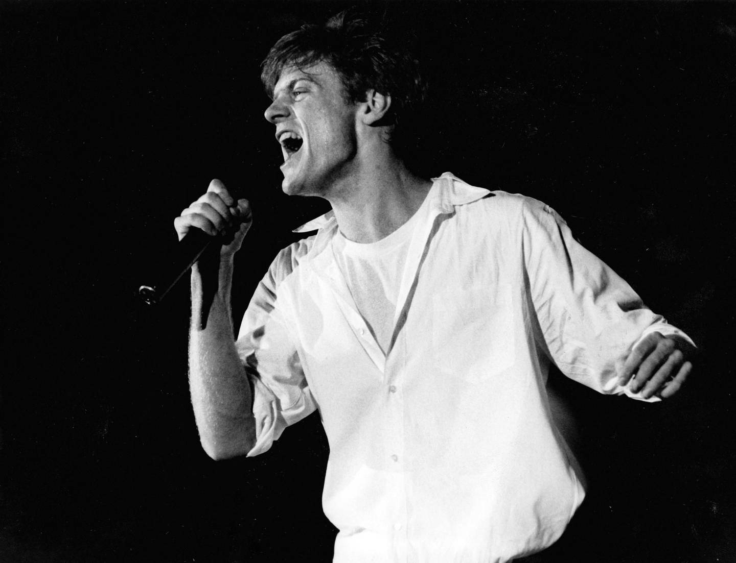 Bryan Adams i Drammenshallen i 1985, da han fortsatt var oppvarmingsartist for Tina Turner.
