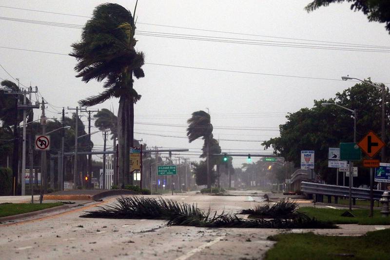 Irma rammer nå Florida. 