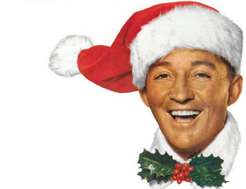 Vi vet ikke om Bing Crosby noen gang tok på seg nisselua, men slik så han ut på omslaget av en tidligere utgivelse av «White Christmas». Foto: Universal Music