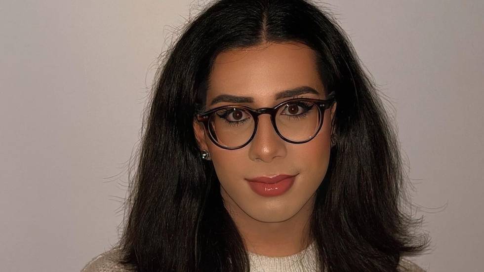 Sultan Hadaddeen (18) er transkvinne, og omtaler seg som influenser.