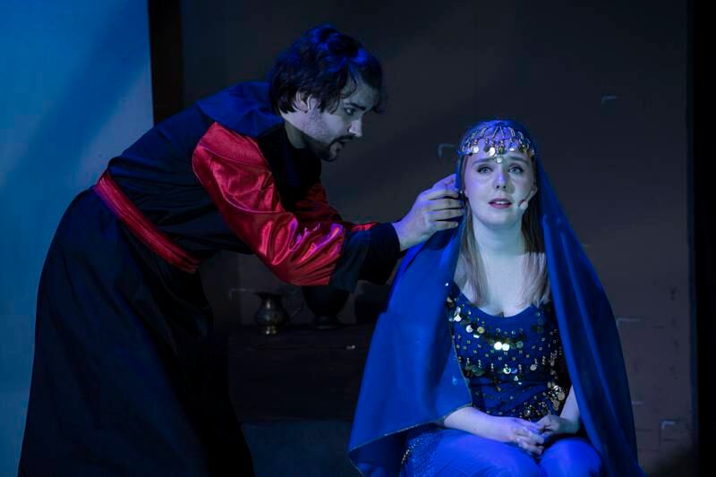 Amok teater setter opp Jafar - en tvistet historie på St. Croix scene i Fredrikstad januar 2023.