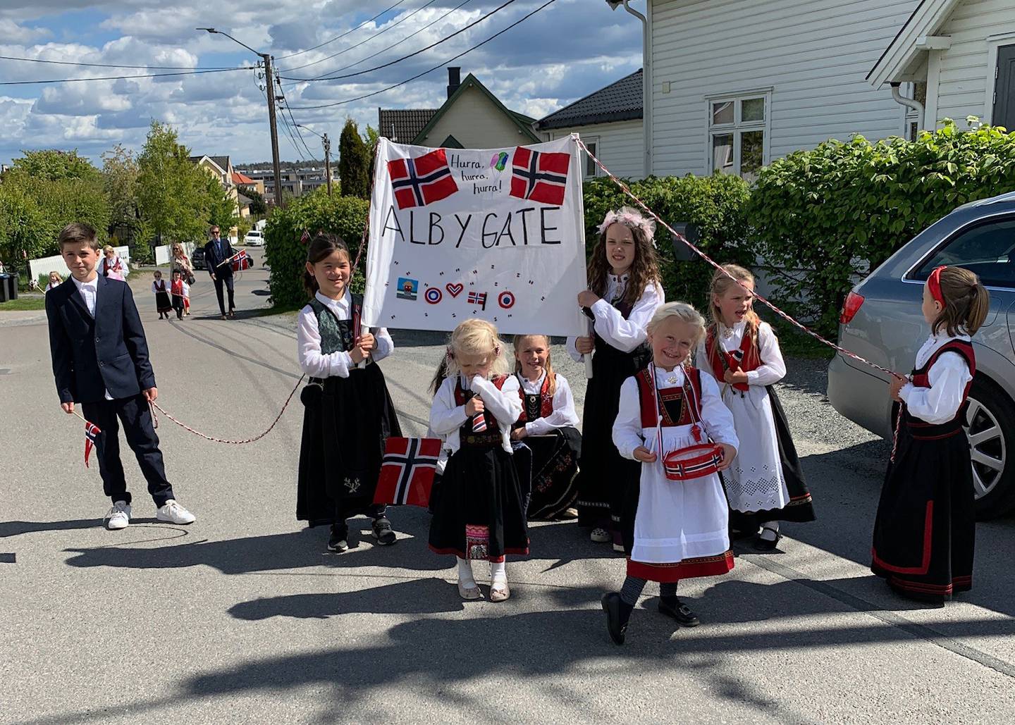Mange barn fikk glede av det lokale nabolagstoget på Jeløy i fjor.