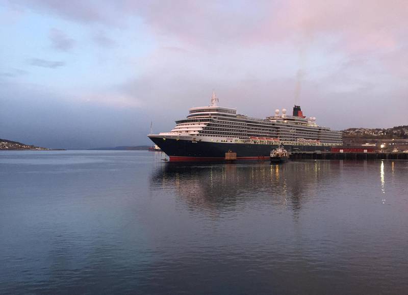Queen Elizabeth er blant cruiseskipene som jevnlig frakter tusenvis av turister til Narvik.