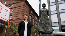 Hyller statuer av norske kvinner – men hvorfor er det så få?