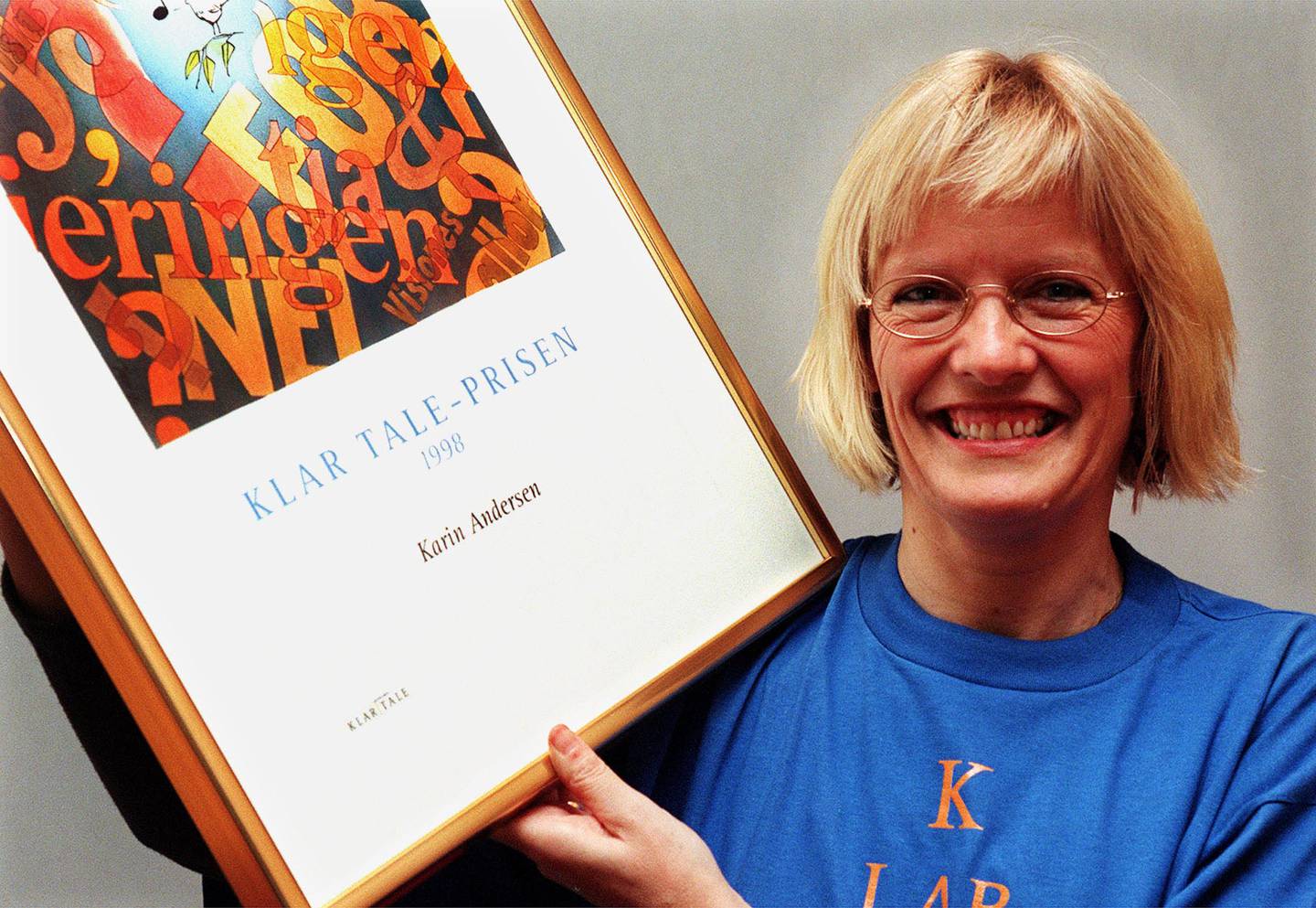 I 1998 fikk Karin Andersen pris for sitt arbeid for stortingsrepresentanter med lese- og skrivevansker.