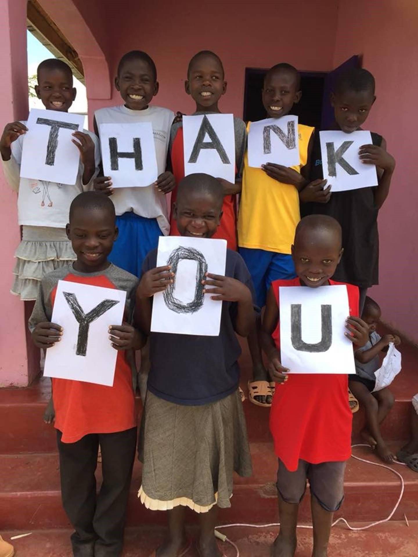 Her er noen av barna fra barnehjemmet i Kenya som vil få glede av pengene som er samlet inn av Malakoff-elevene.