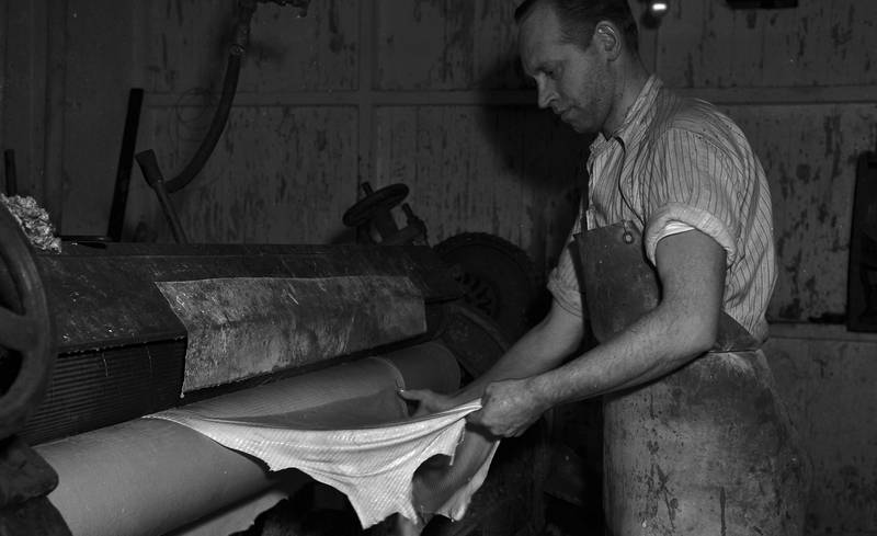 Halléns hanske- og skinnbeklednignsfabrikk var i drift til slutten av 1970-tallet.  FOTO: LEIF ØRNELUND/OSLO MUSEUM