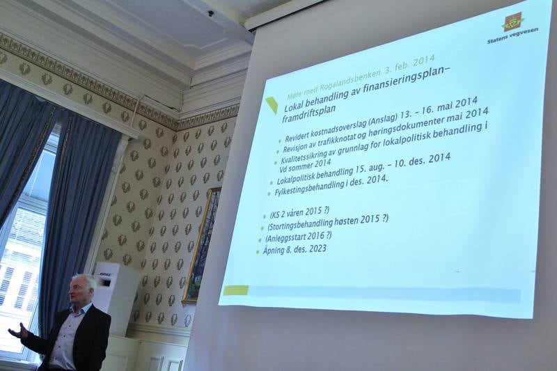 Prosjektleder, Tor Espedal, i Statens vegvesen presenterte framdriftsplanen for Rogfast.
