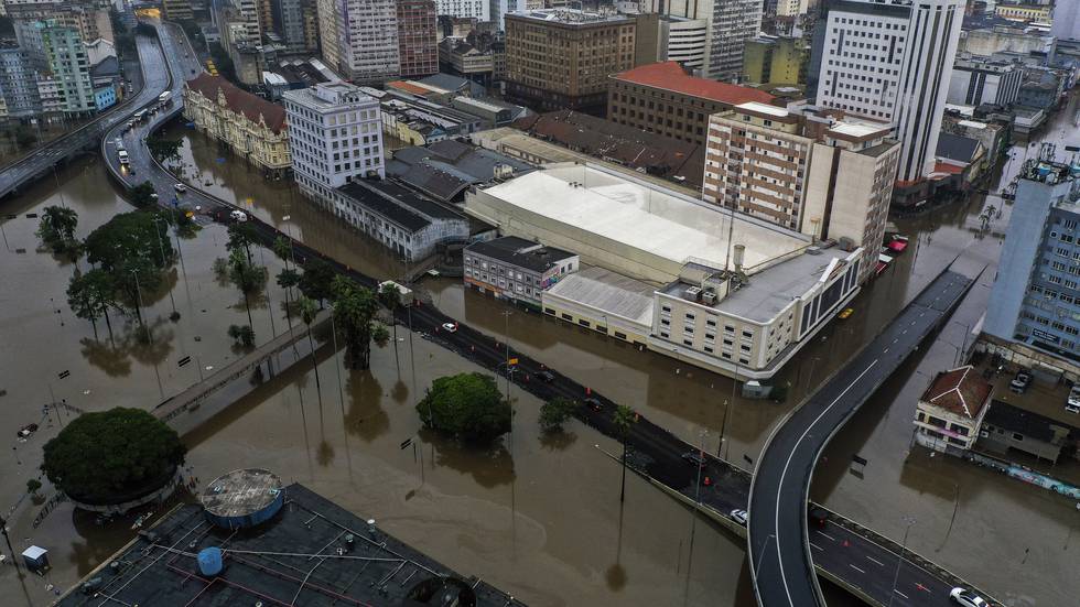 Stadig mer regn over flomrammede i Brasil – de fattige kommer seg ikke vekk