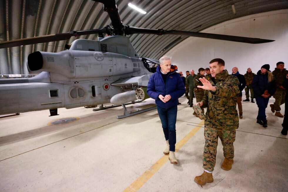 Statsminister Jonas Gahr Støre besøker amerikanske US Marines i Bardufoss under militærøvelsen Cold Response 2022.