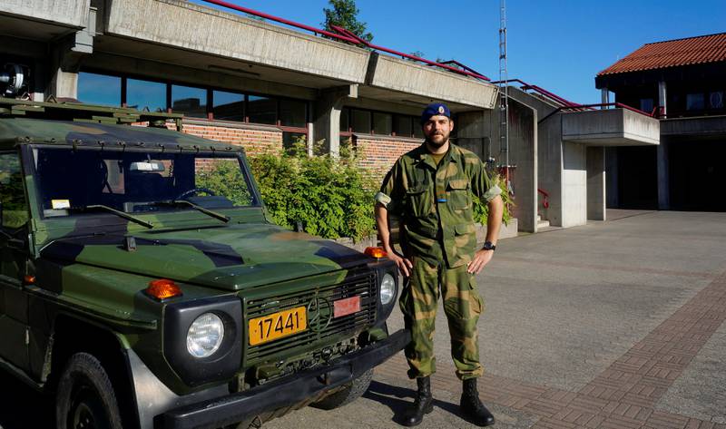 Arne Johnsen er sykepleier og soldat. Nå er han en del av den norske kontingenten i Irak.